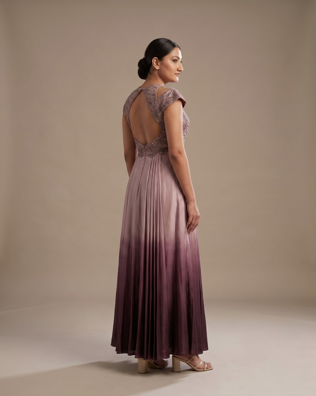 The"Suhana" Hand-Worked Ombre Silhouette