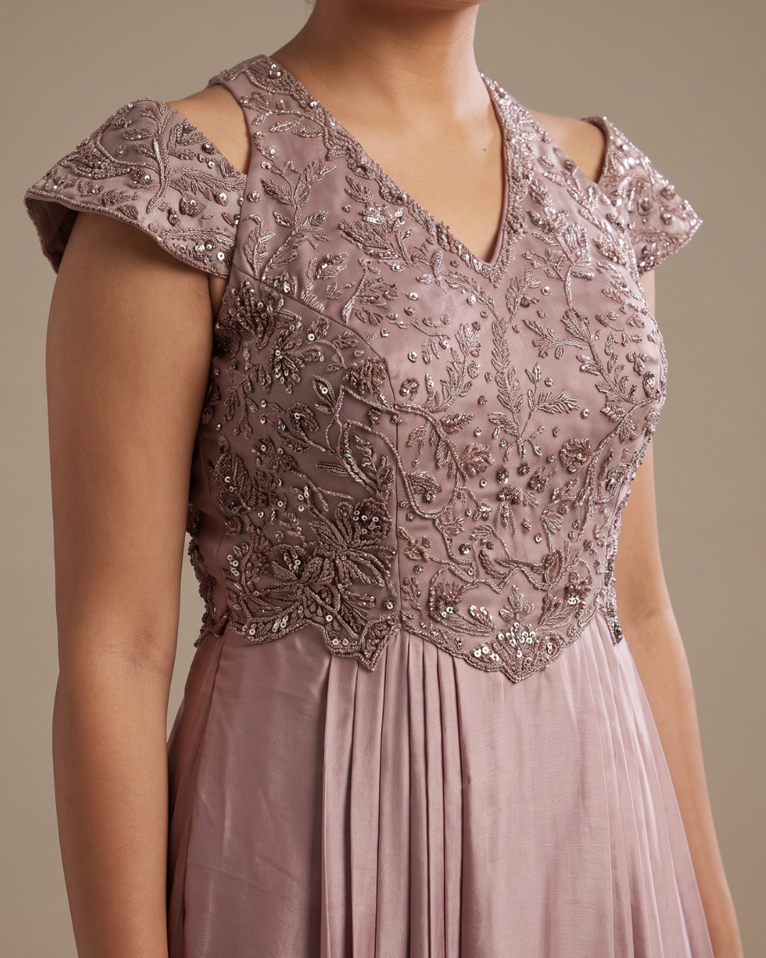 The"Suhana" Hand-Worked Ombre Silhouette